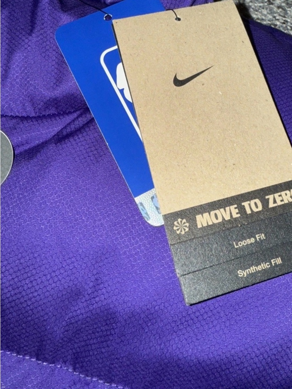 New Nike Los Angeles Lakers City Edition Men's NBA Puffer Vest Size Medium M - Picture 4 of 8